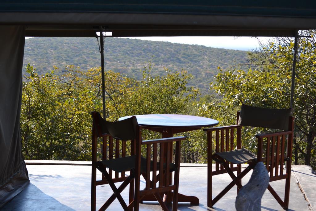 Mondjila Safari Camp Βίλα Okaukuejo Εξωτερικό φωτογραφία
