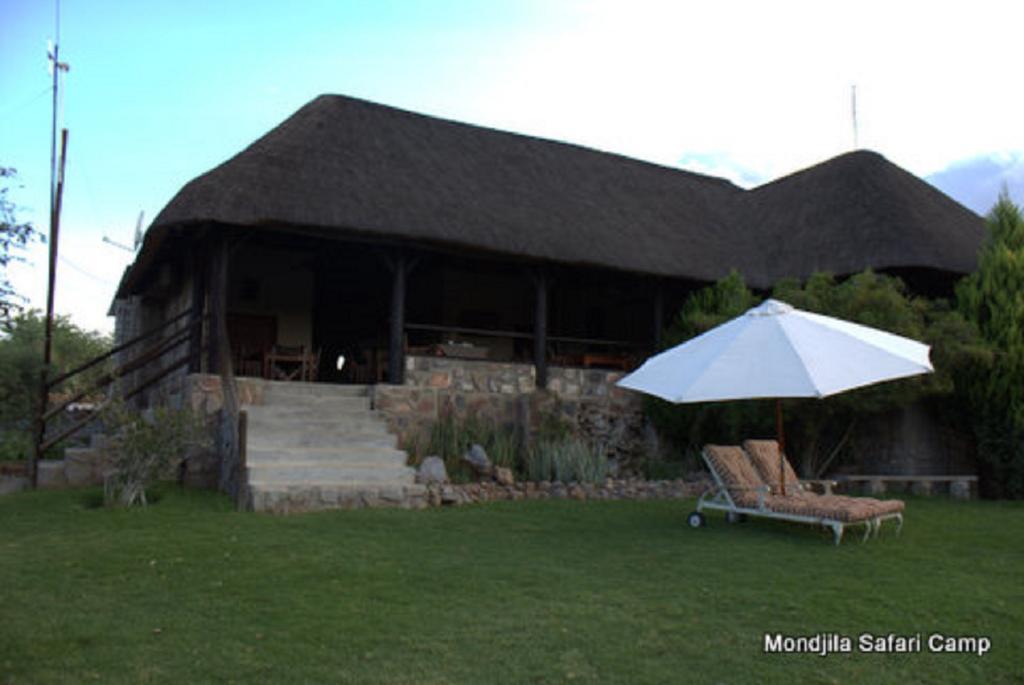 Mondjila Safari Camp Βίλα Okaukuejo Εξωτερικό φωτογραφία