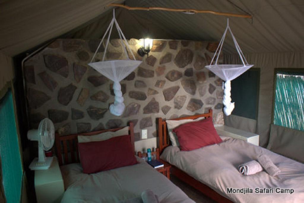 Mondjila Safari Camp Βίλα Okaukuejo Εξωτερικό φωτογραφία